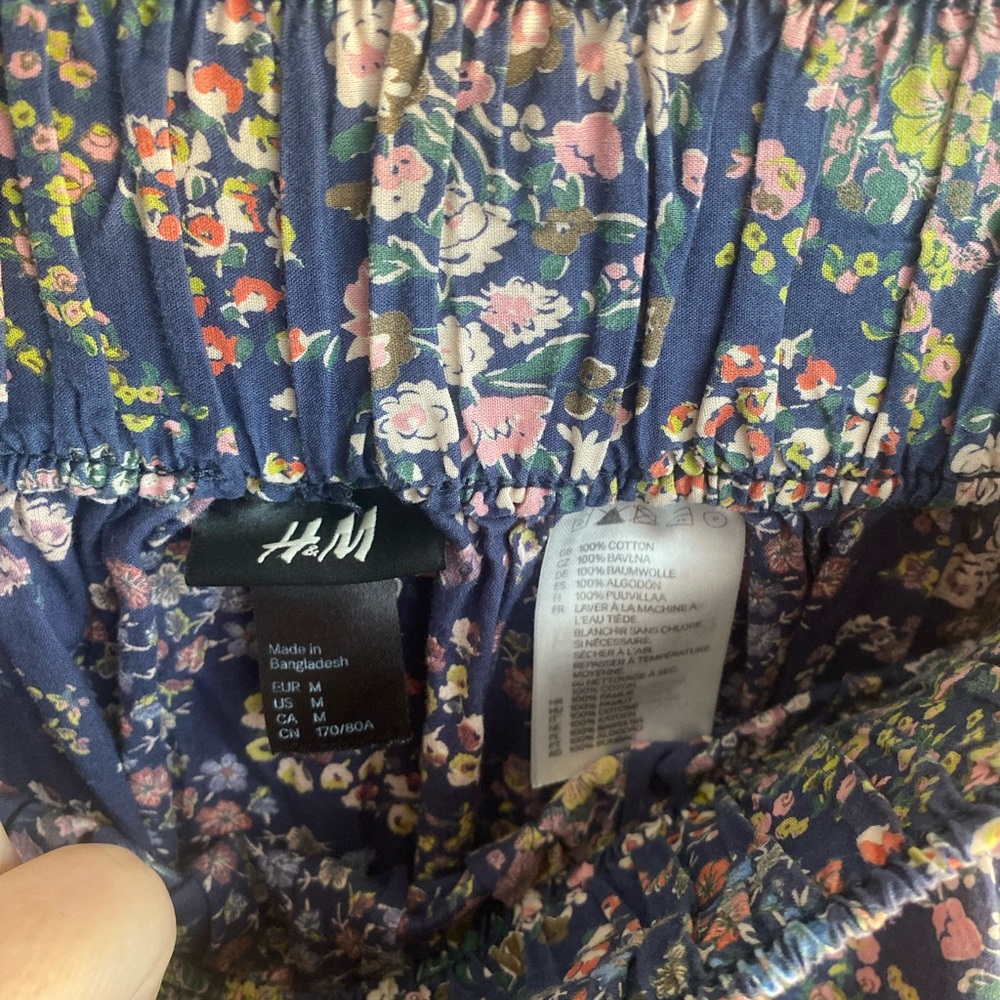 H&M Multicolor Floral A-Line Skirt - Picture 2 of 4